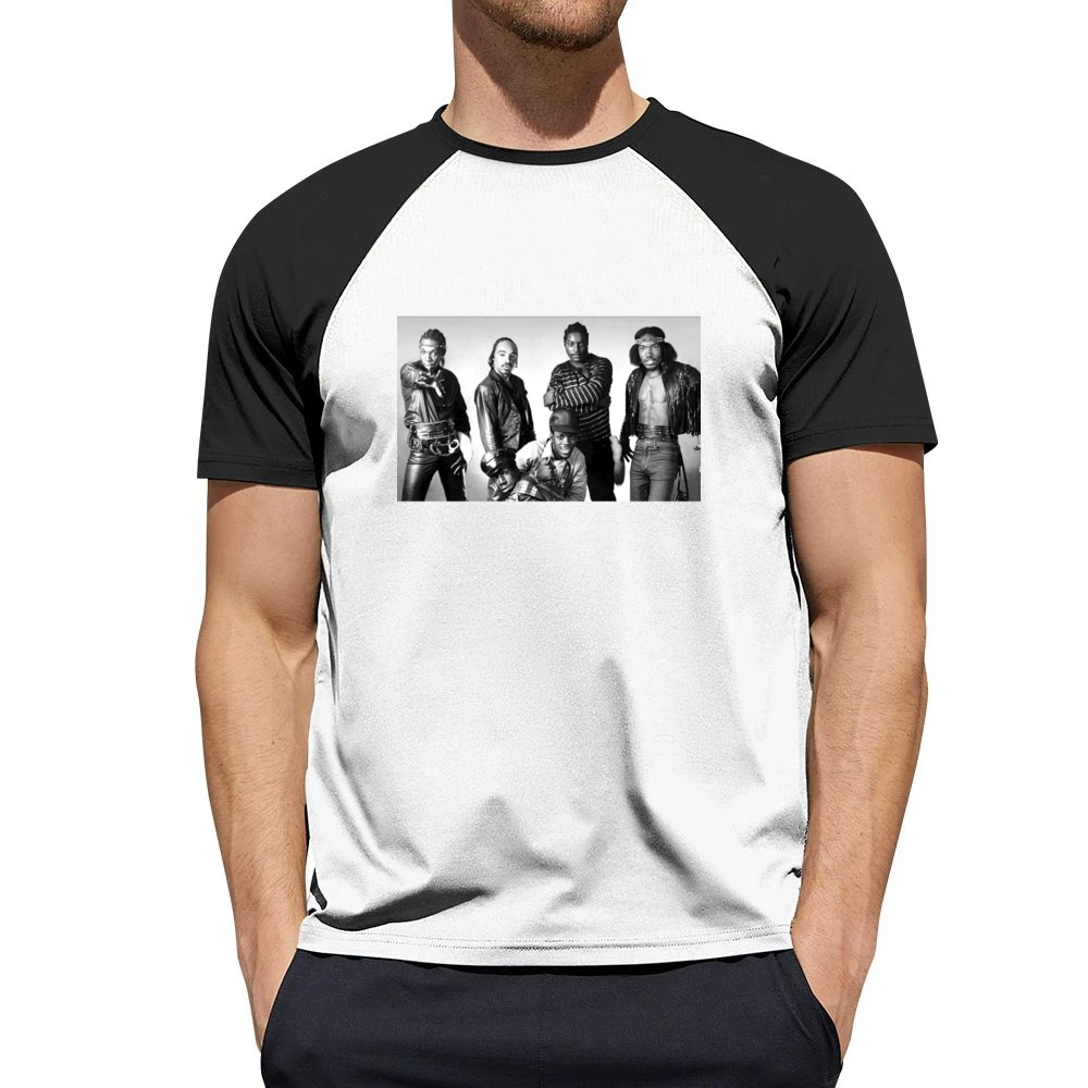 Grand Master Flash Group Tshirt (All Colors Available) Men Short Sleeve T-Shirt