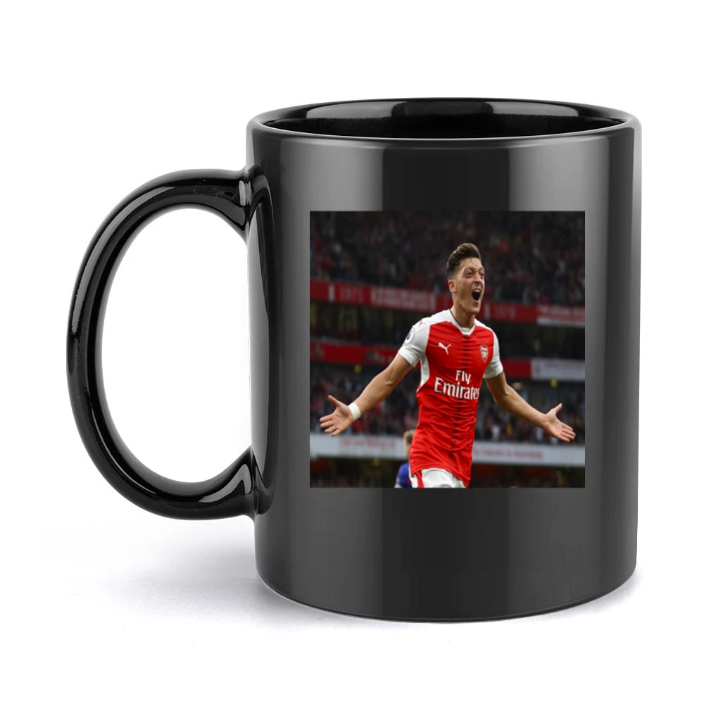 Mesut Ozul Arsenal Tshirt (all colors and styles available) Black Mug